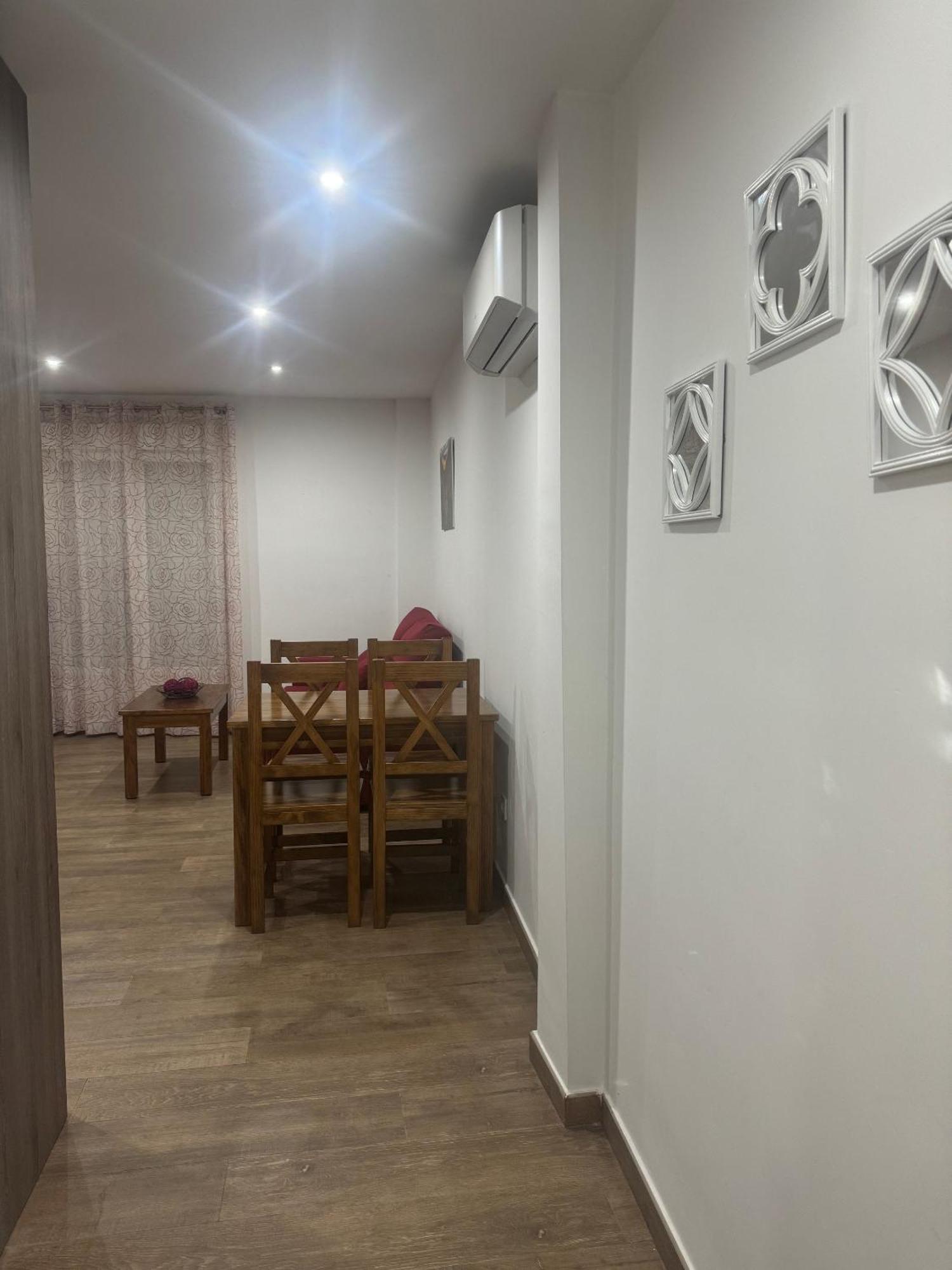 Apartamentos Turisticos Aranzazu Losar De La Vera Buitenkant foto